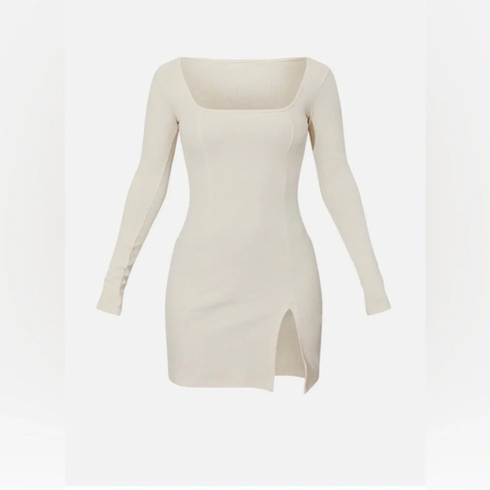 Prettylittlething - Cream Rib Split Hem Square Neck Dress - Picture 4 of 5